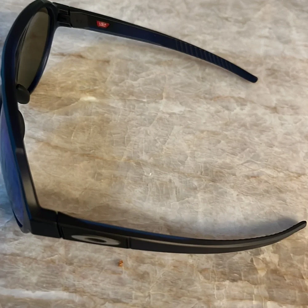 Oakley Forager 58mm Matte Frame Prizm Sapphire Polarized Lenses - New in…